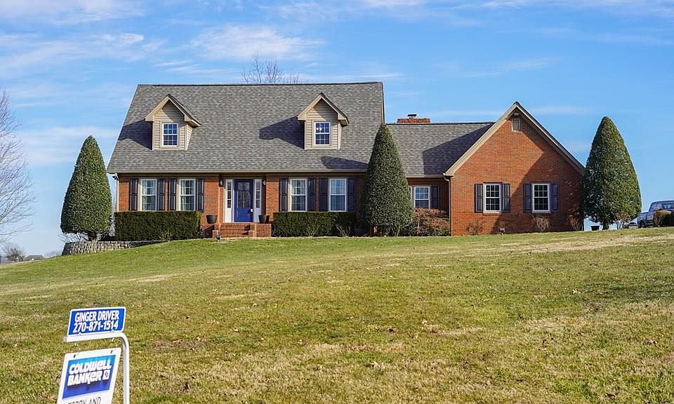 1st image of 744 Wexford Way