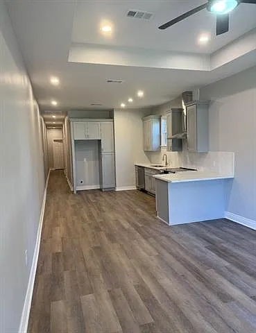 718 Majestic Pl — Photo 3