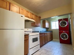 6208 Fenham St, Oakland, CA 94621