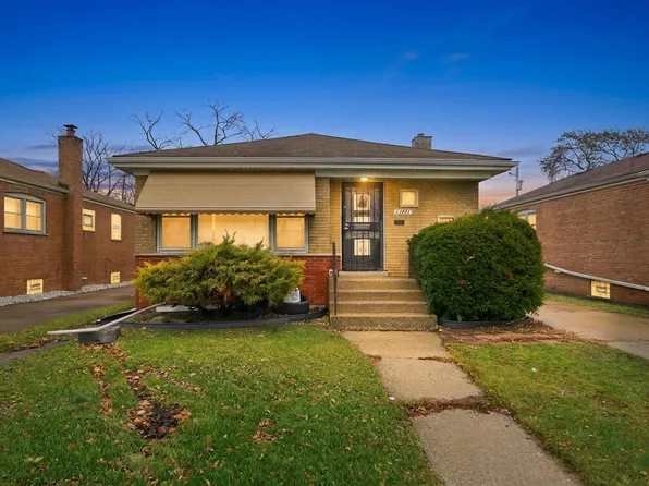 13921 S Stewart Ave, Riverdale, IL 60827