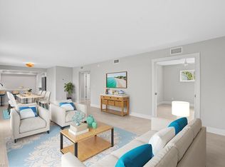 1100 8th Ave S APT 128H, Naples, FL 34102