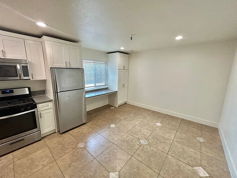 228 - Squaw Valley Road LLC — Photo 7