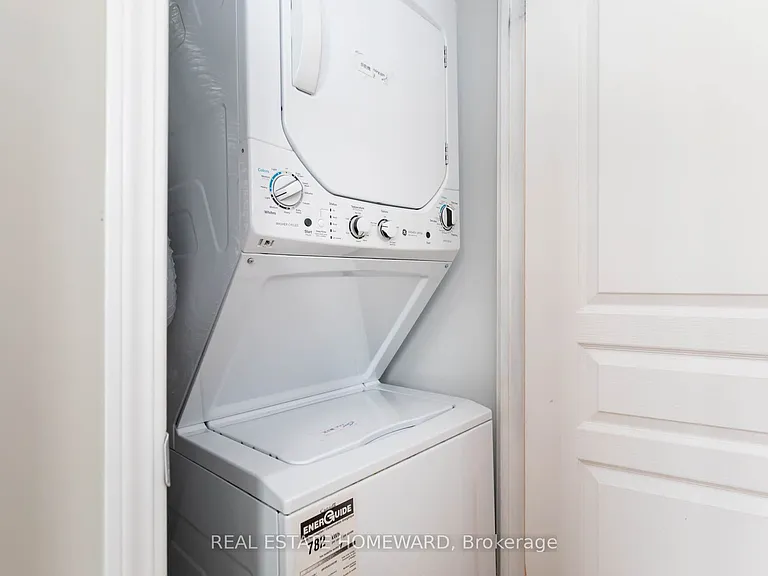 1765 Queen St E #413 — Photo 19