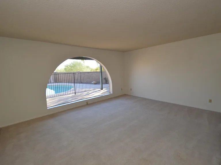 7722 E Knollwood Cir — Photo 3