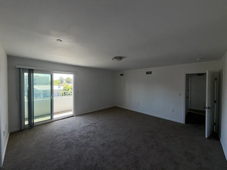 3317 Bagley Ave #5 — Photo 30