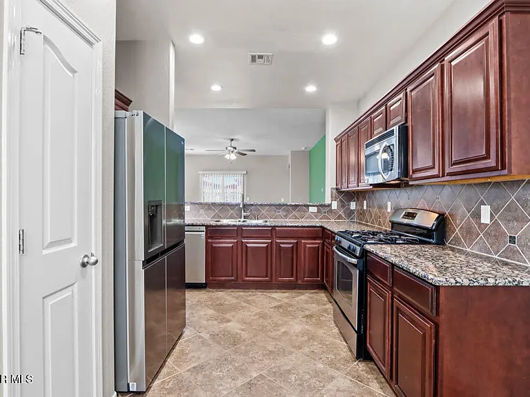 14229 Bluesky Point Ct — Photo 18