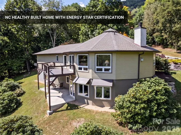 555 Live Oak Loop, Waynesville, NC 28785