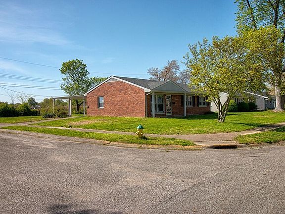 3rd image of 2930 Chippewa Dr