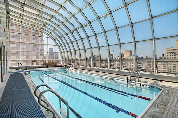 Rented by Level Group | media 7