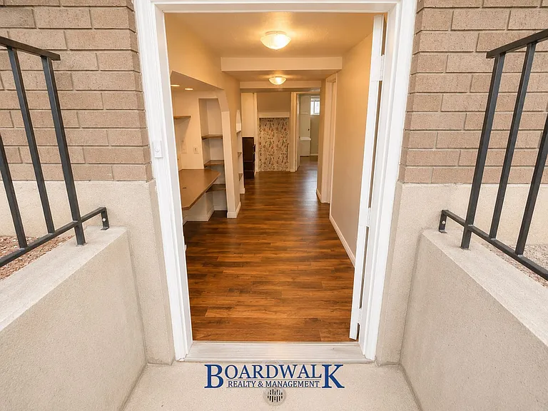6423 S Westridge St #BASEMENT — Photo 3