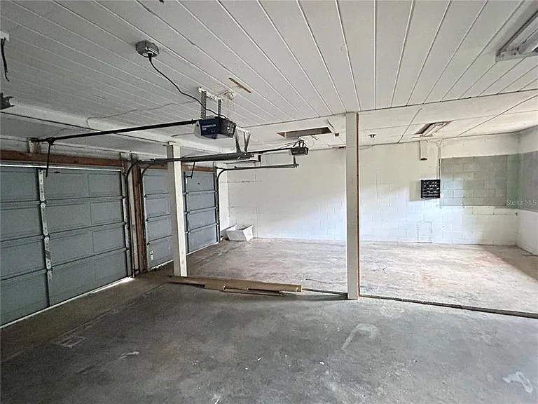 1241 N Lake Elbert Dr NE — Photo 17