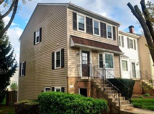 144 Bent Twig Ln #339, Gaithersburg, MD