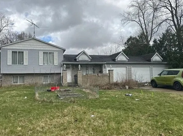 6146 Thomas St, Davison, MI 48423