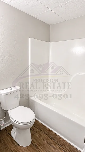 1 bed, 1.0 bath, $795 — Photo 2