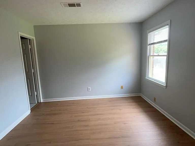 169 Walter Way — Photo 14