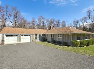 43 Tower Rd, Brookfield, CT 06804