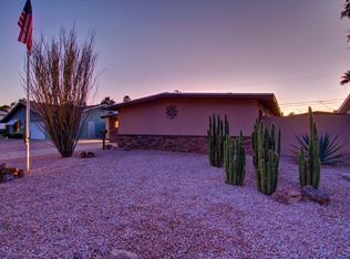 2426 S Newberry Rd, Tempe, AZ 85282