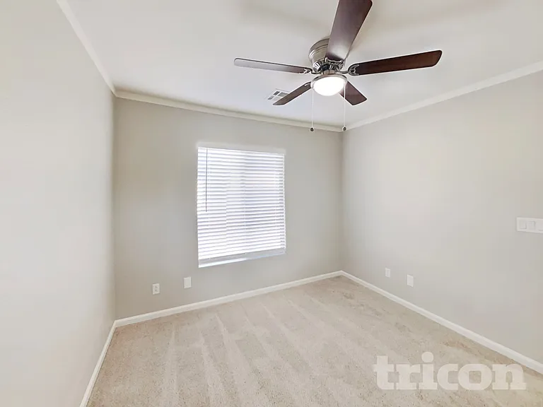 1244 Maple Pines Ave — Photo 11