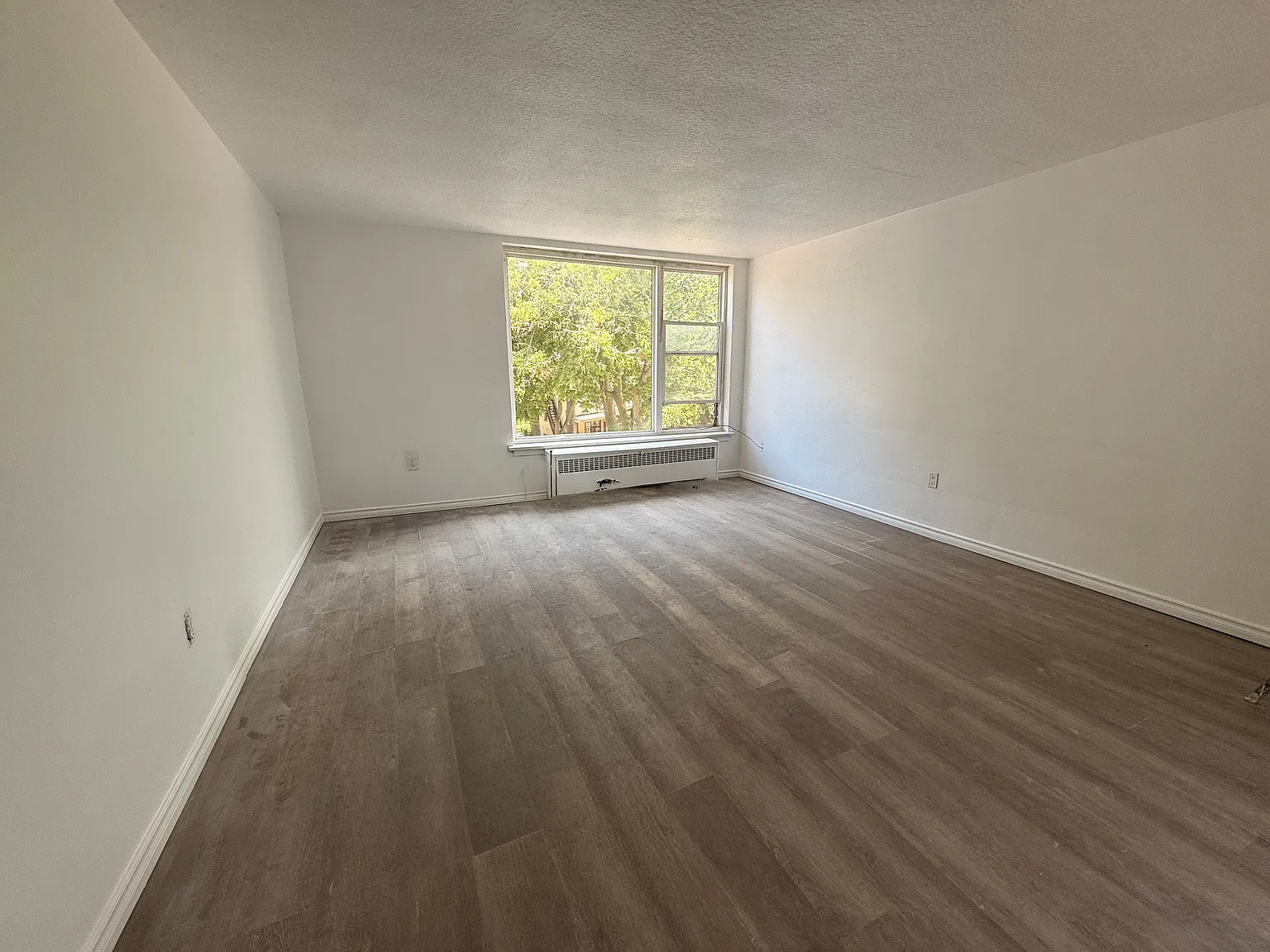 2407 Lake Shore Boulevard West Toronto — Photo 2
