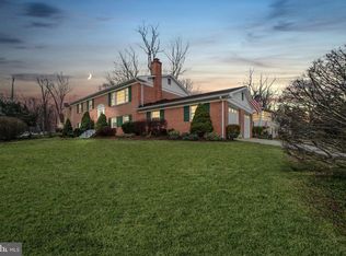 5808 Sir Galahad Rd, Glenn Dale, MD 20769