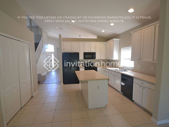 3rd image of 7538 Rex Hill Trl