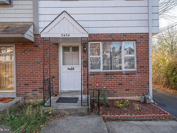 4th image of 3424 Albemarle Ave