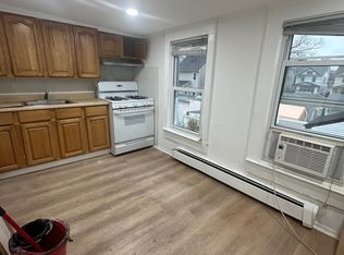92-63 240th St #2, Bellerose, NY 11426