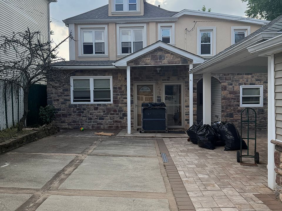 1st image of 120 Wellbrook Ave
