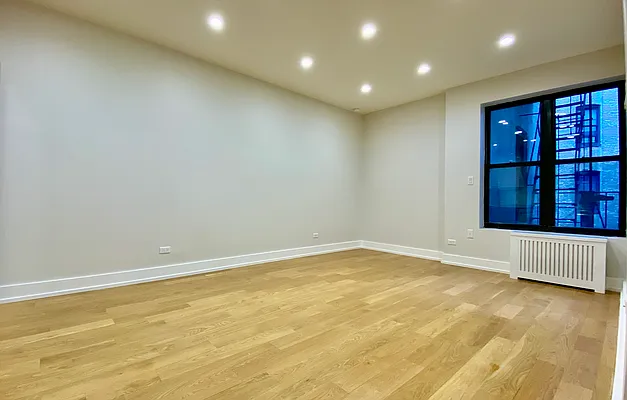 Rented by Compass | media 6