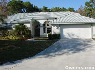 316 Brighton Ct, Naples, FL 34104