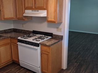 407 W White St APT 20, Champaign, IL