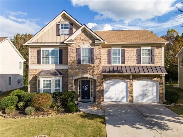 245 Horseshoe Ln, Hiram, GA 30141