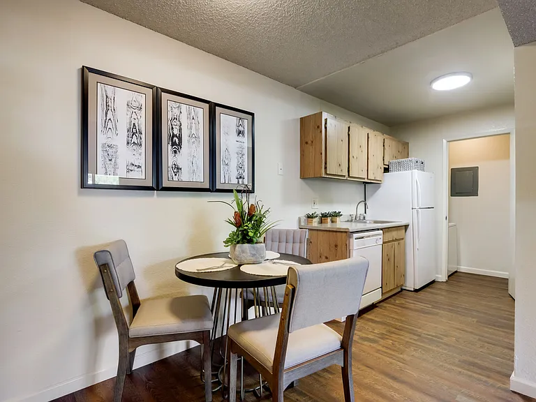 Country Brook Rental Condos — Photo 9