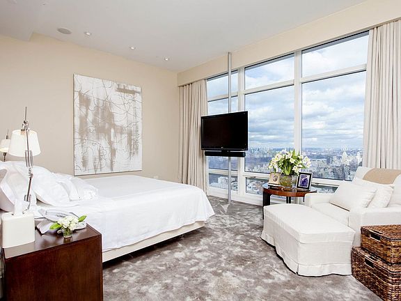 5th image of 151 E 58th St APT 34B