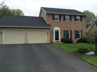 212 Stephen Ln, Ephrata, PA 17522