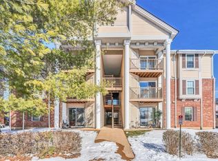 708 Ridgeside Dr APT H, Ballwin, MO 63021