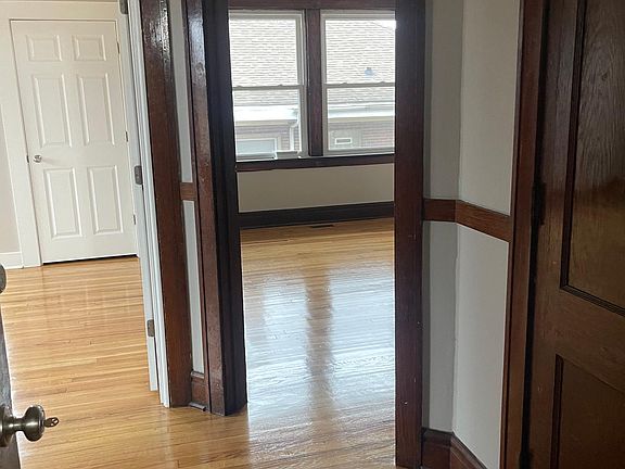 5th image of 4345 Indianapolis Blvd