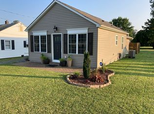 654 Old Charles Town Rd, Stephenson, VA 22656