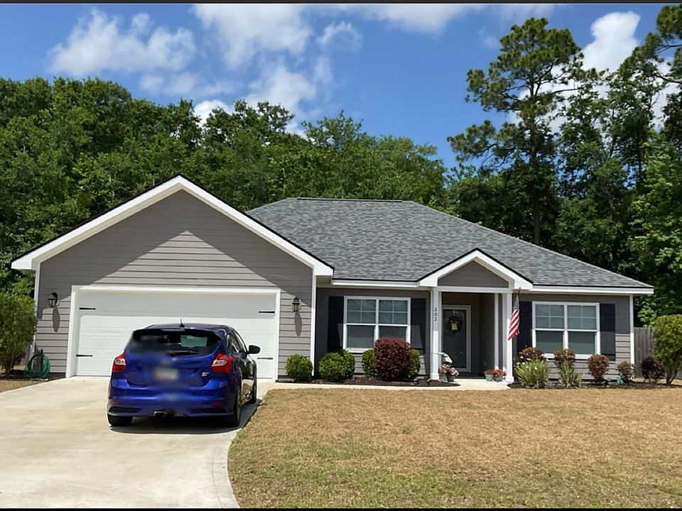 1st image of 202 Liz Moody Blvd