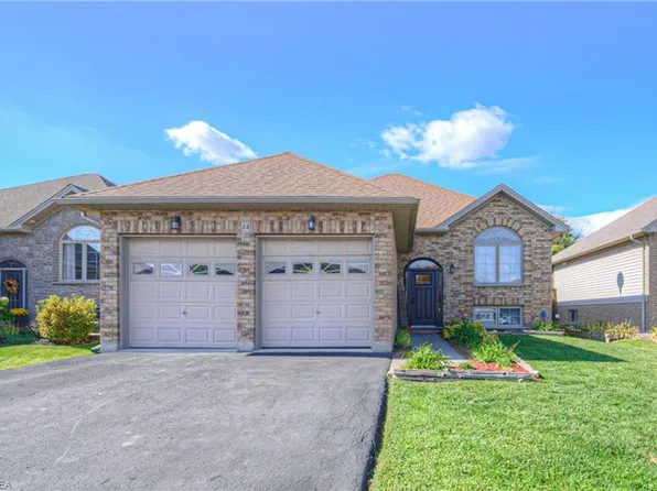 14 Laycock St, Brantford, ON N3S 0A3