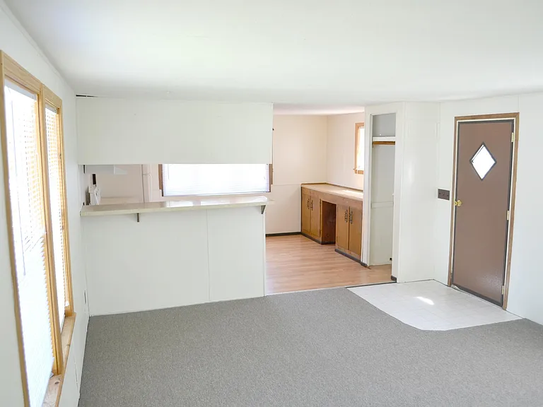 7600 Heatherstone Dr #8 — Photo 6