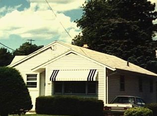 242 Nichols Ave, Stratford, CT 06497
