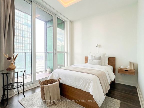 5th image of 11 Bogert Ave #2601