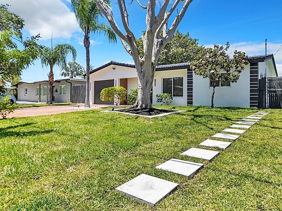4th image of 421 SE 14th Avenue Pompano Beach Florida #Id1020656p