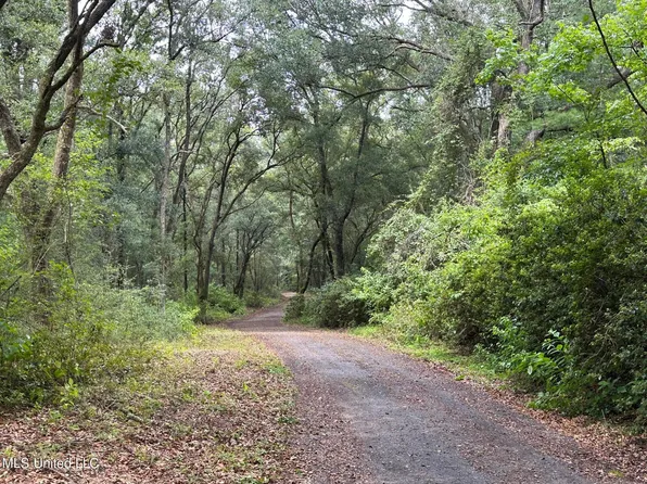 Josh Ln, Lucedale, MS 39452