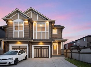 144 W Auburn Meadows Pl SE, Calgary, AB T3M 2H5