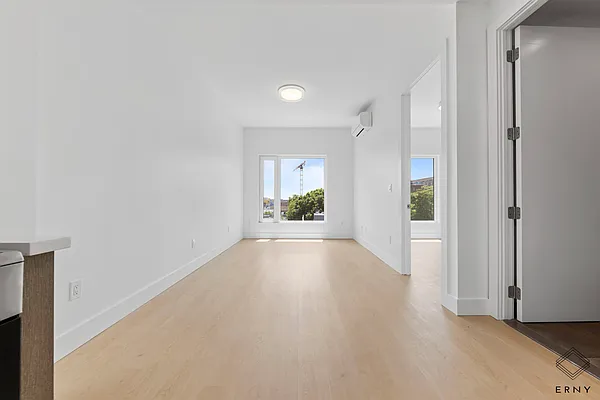 Rented by ERNY LLC | media 3