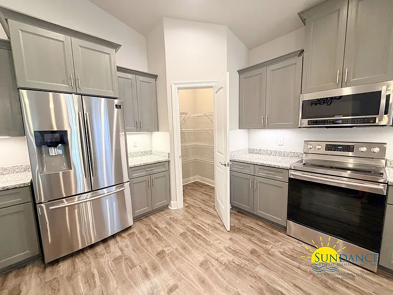 2510 Tree Feather Ct — Photo 8