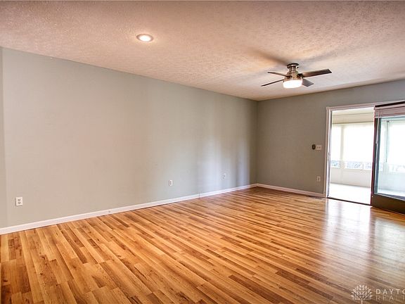 4th image of 3149 Kerry Dr