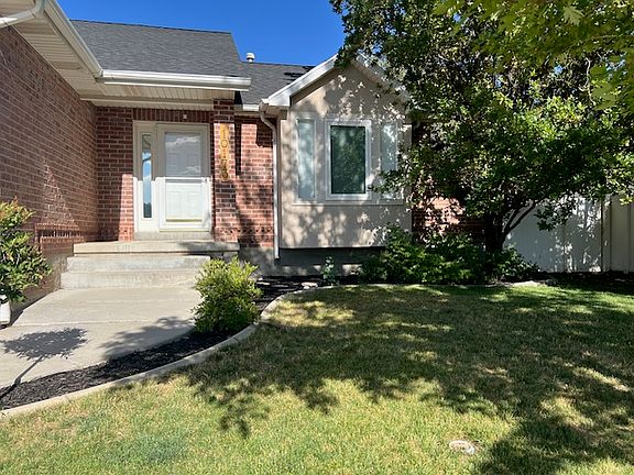 2nd image of 10173 S Tranmere Ave